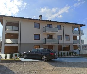 Apartamenty Podedworze 1 i 2 (marzec 2021)-2.jpg